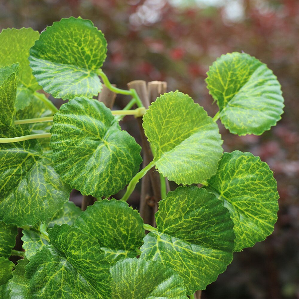 Retractable Artificial Garden Fence Expandable Faux Privacy Fence Vines Climbing Frame Gardening Plant Leaves Fence Home Decor