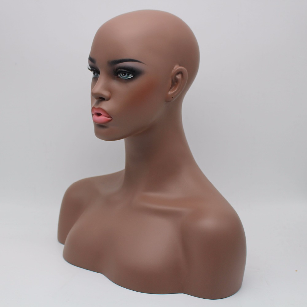 Realistische Fiberglass Afro-amerikaanse Zwarte Vrouwelijke Mannequin Hoofd Buste Voor Pruiken