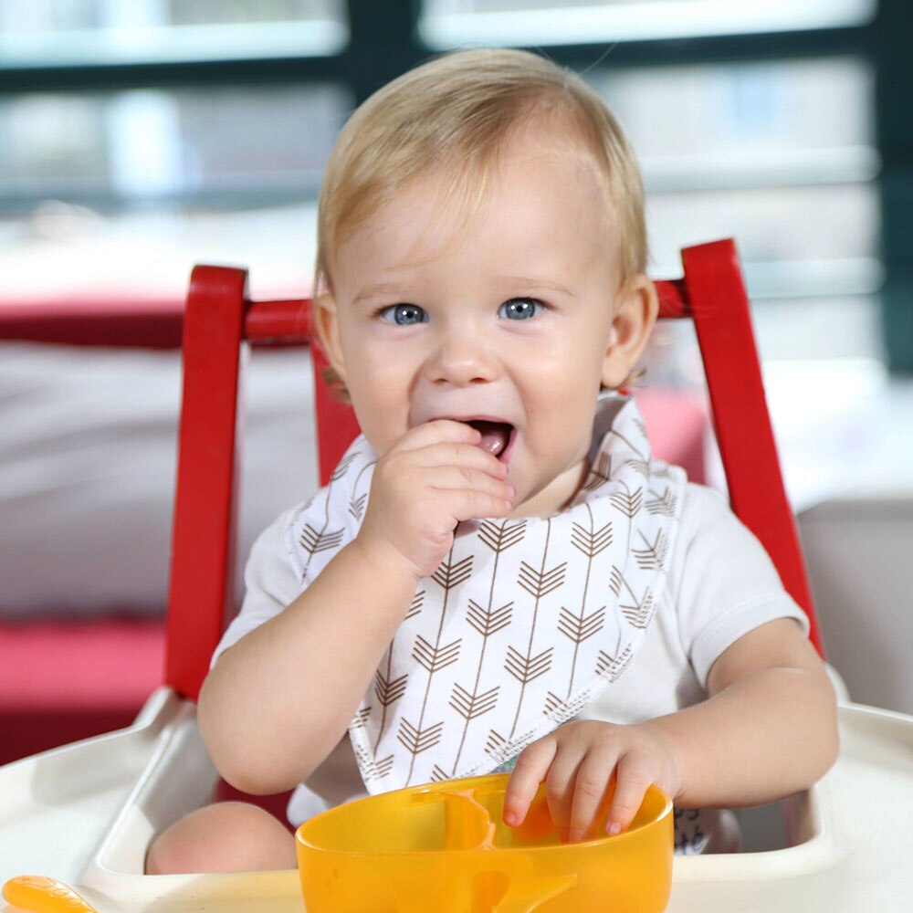 2 pcs/lot Baby Bibs Burp Cloth Print Arrow Wave Triangle Baby Bibs Cotton Reusable Washable Adjustable Baby Meal Infant Bibs
