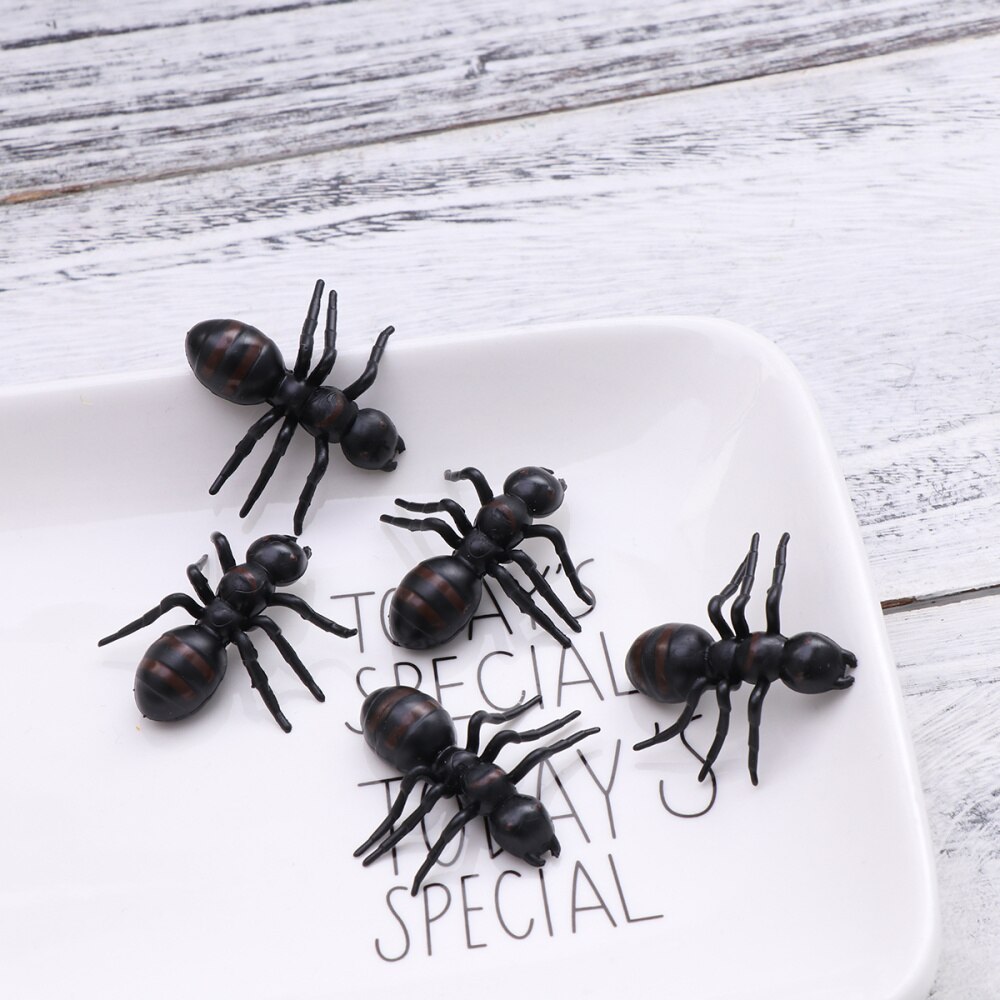 30Pcs Gesimuleerde Grote Mieren Nep Dier Insect Prank Feestartikelen