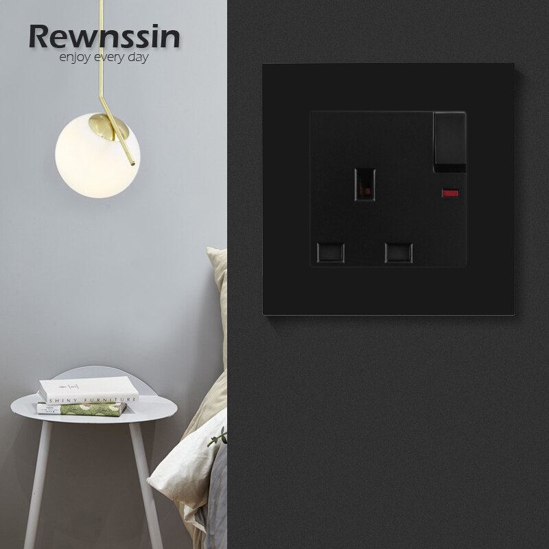 With Small Switch UK Standard Dual USB Outlet Port 5V 2.1A Wall Charger Adapter LED Indicator 13A Socket Black Plastic Panel