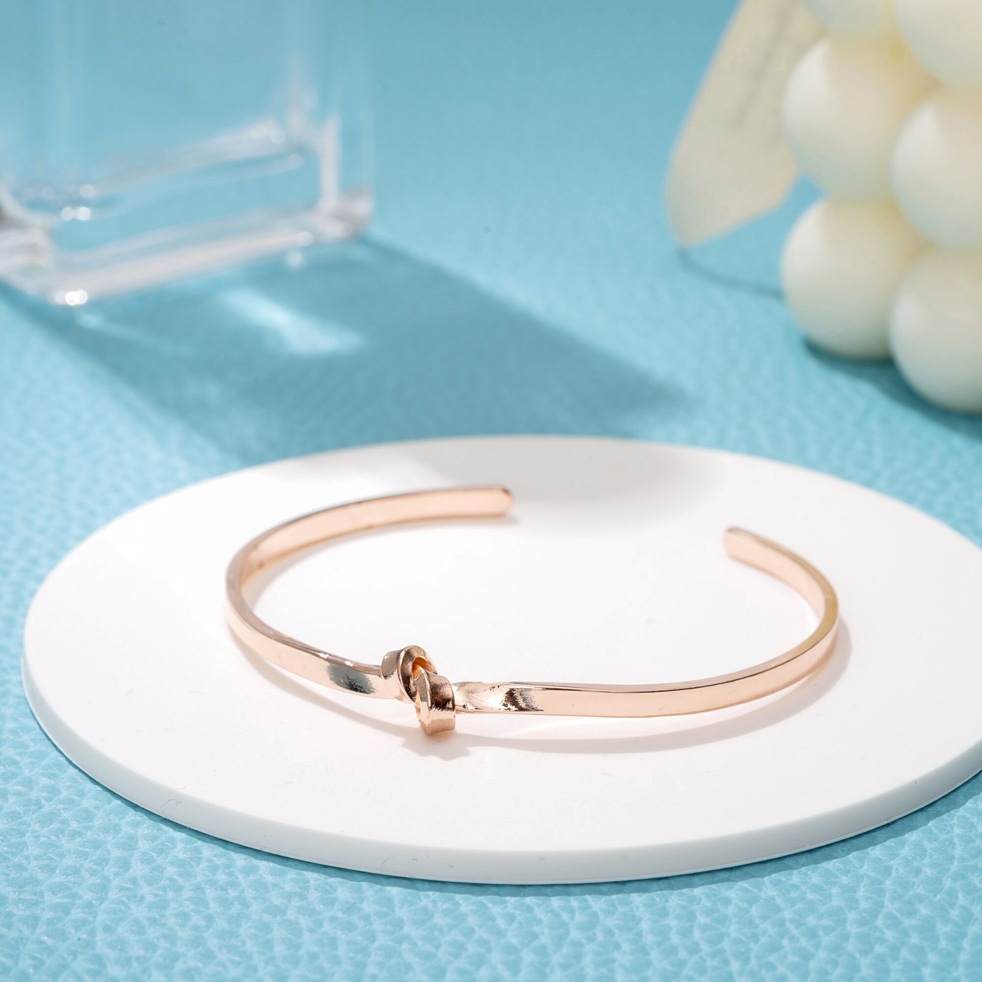 Liefdesknoop armband van goud, zilver, roestvrij staal, verstelbare manchet armbanden voor vrouwen en meisjes