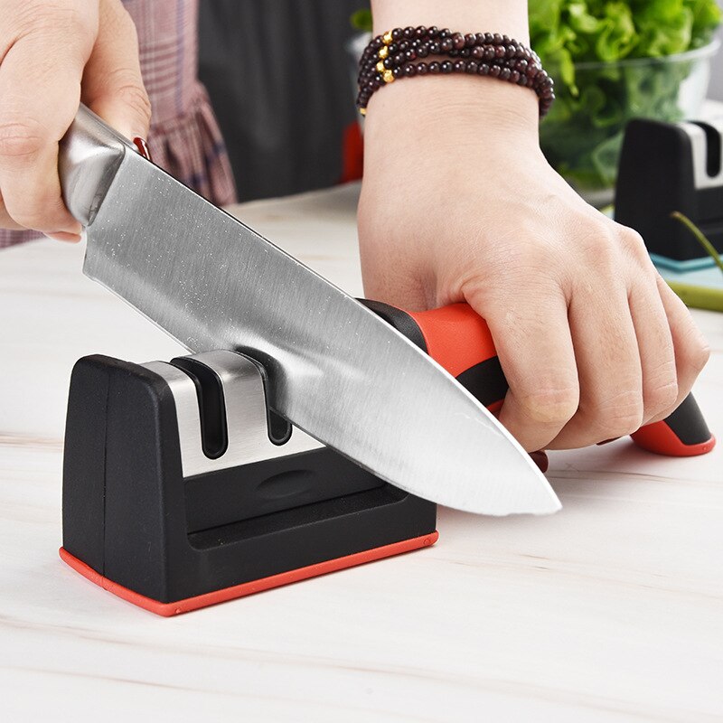 Red Three-stage Knife Sharpener Knife Sharpener with Replaceable Blade Hand Tool Sharpening Kitchen Knives and Scissors Home