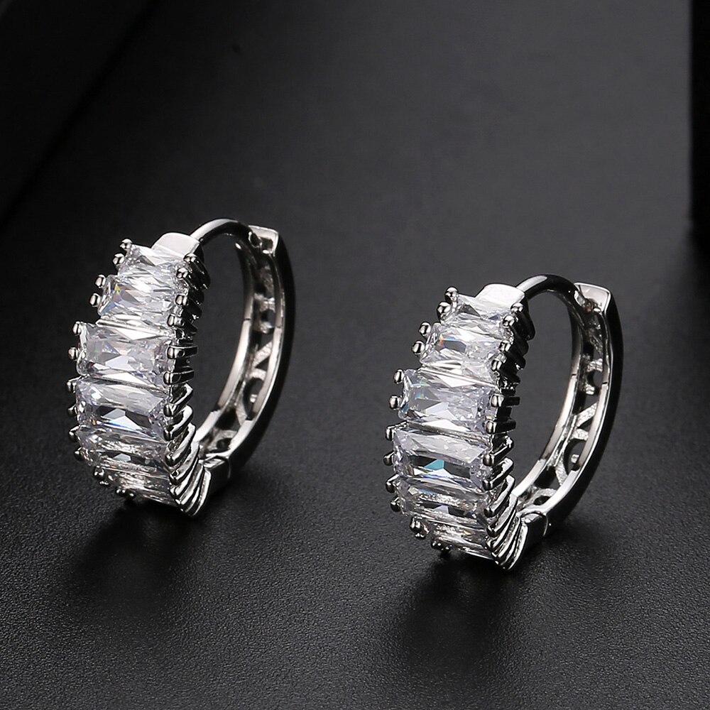 Luxe Vrouwelijke Zirconia Oorbellen Voor Vrouwen Trendy Koper Cz Zilveren Kleur Bruids Sieraden Mode Bruiloft Accessoires