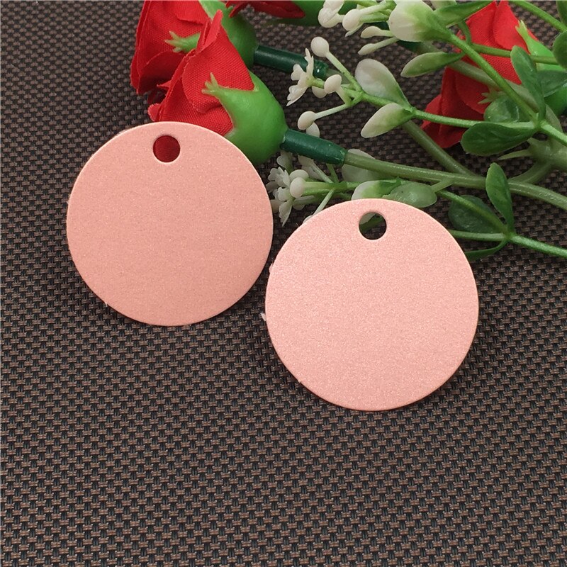 200 stks/partij Mooie Verpakking Labels Ronde Diameter 3 cm Roze Hang Tags Kraftpapier Label Leuke Lege Tag Label Papier tags Gunsten