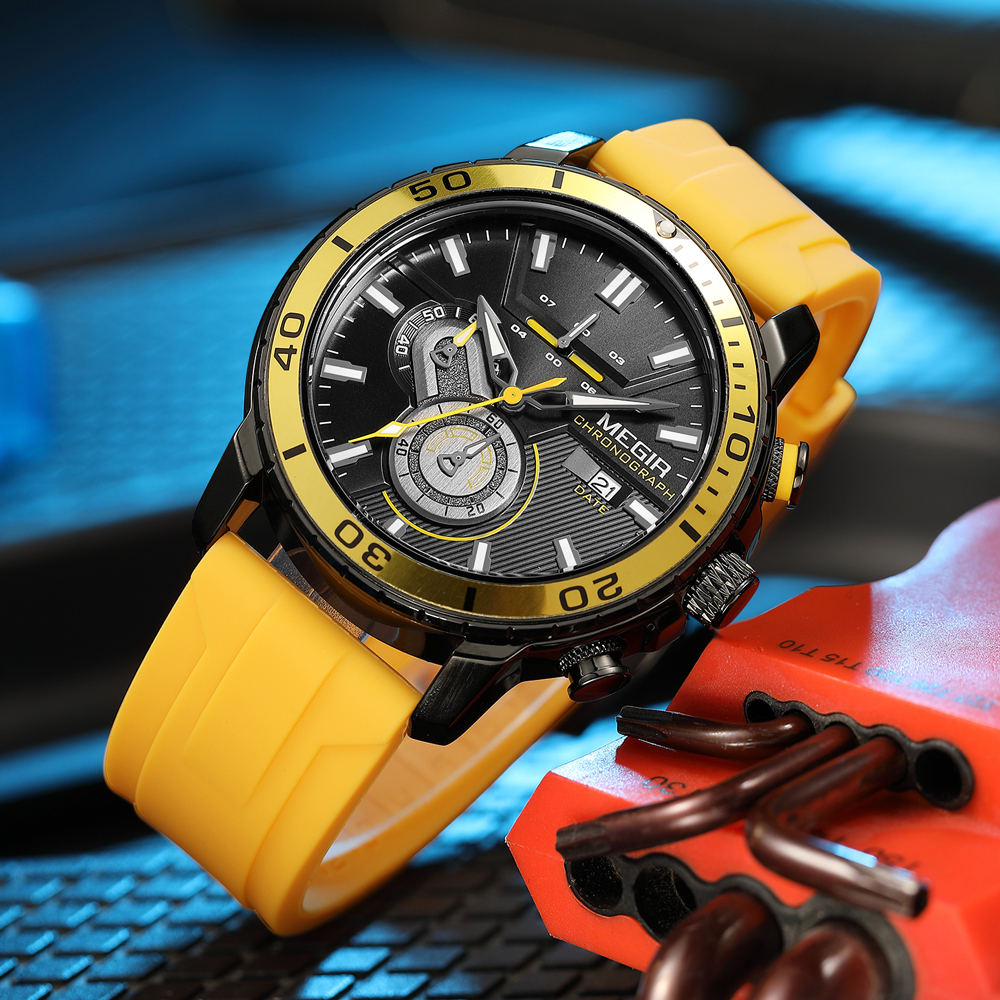 Megir oranje chronograaf sporthorloge voor heren met siliconen band, waterdicht, met lichtgevende wijzers, automatische datumweergave en 24-- uurs weergave.: Geel