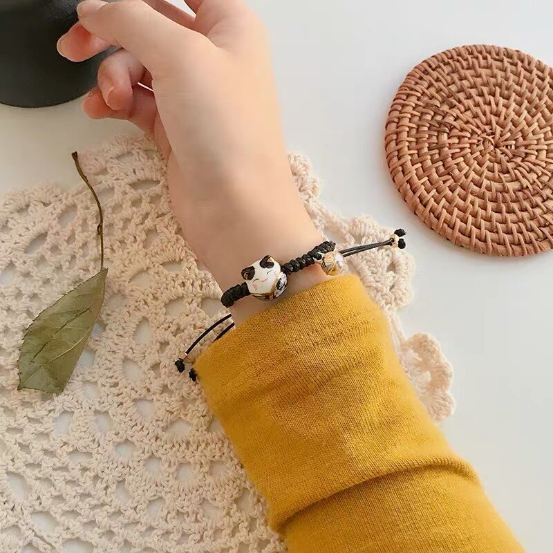 Pulsera ajustable con de gato de la suerte para mujer y niña, brazalete colorido hecho a mano, con borlas, de cumpleaños, Maneki Neko