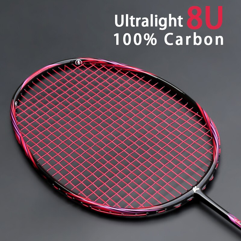 Top Super Licht 8U 62-67G Carbon Fiber Strung Badminton Rackets Offensive Type Racket Gratis Strings Zakken sport Racket: Rood