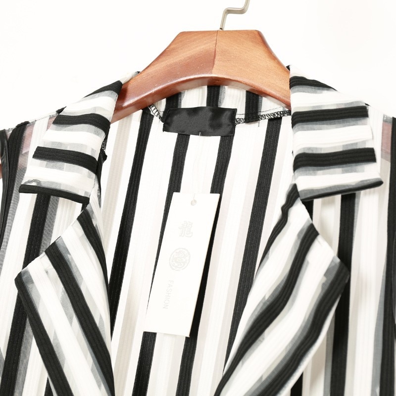 Männer Striped Lange Weste Sommer Schlanke Revers Ärmellose Jacke High Street Schwarz Persönlichkeit Casual Hohl Weste M-2XL