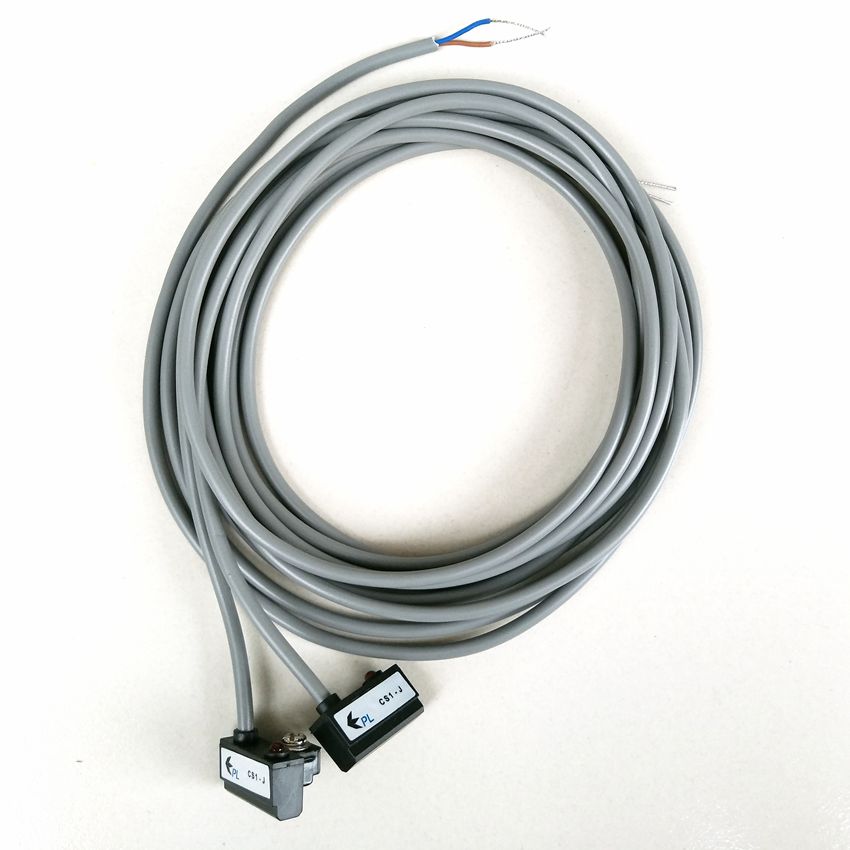 2pcs/lot CS1-J Pneumatic Cylinder Magnetic Sensor Reed Switch ,DC AC 5V - 240V