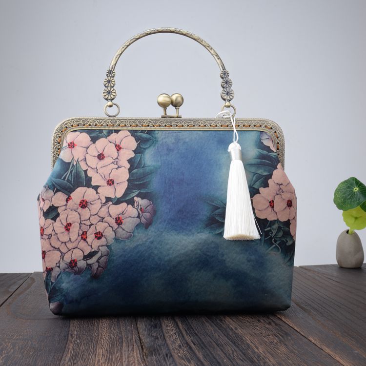 Winter Mode Retro Dames Clutch Bag Creatieve Chinese Etnische Stijl Banket Handtas Bloemenprint Kleine Kwastje Portemonnee