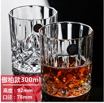 TAQUA Big Whiskey Wine Glass Lead-free Crystal Cups High Capacity Beer Glass Wine Cup Bar Hotel Drinkware Brand Vaso Cop: Black