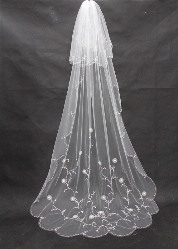 Tulle Bridal Veils Met Kam One-Layer Cut Edge 2 Meter Lange Kathedraal Sluier Eenvoudige
