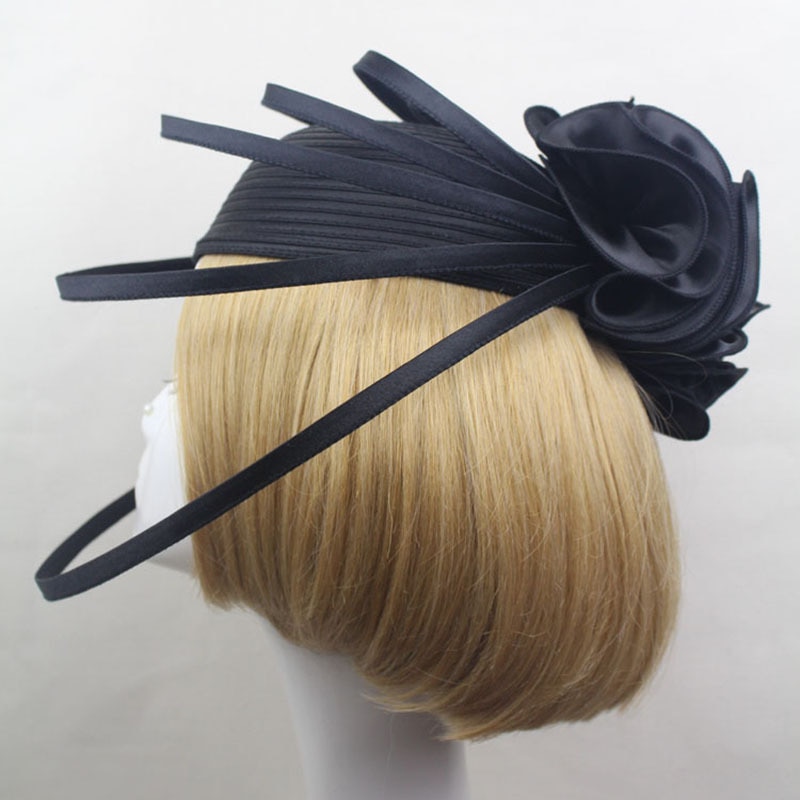 Damer sort / elfenben / lilla satin blomst fasciner hat vintage kvinder bryllupsfest fascinerende hår tilbehør