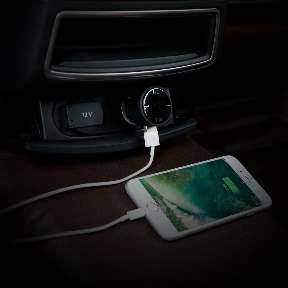 Mini Handsfree Draadloze Bluetooth Fm-zender Lcd MP3 Speler Usb Charger 3.1A Handen Gratis Handig Fm-zender Car Kit