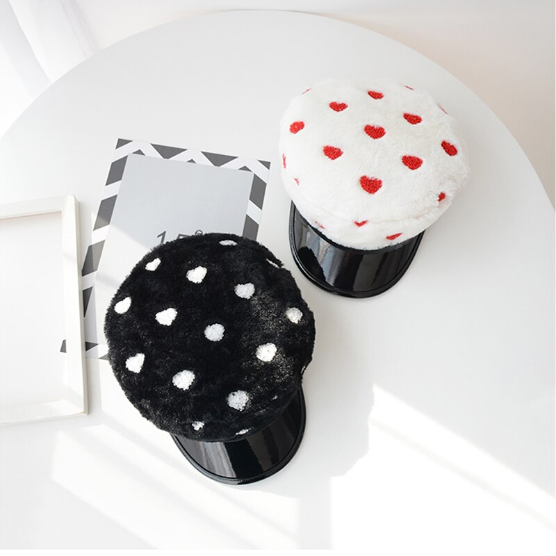 USPOP nowe czapki zimowe damskie wyszywane serce gazeciarz czapki aksamitne ośmiokątny kapelusz PU rondo niejednolita całość czapki damskie grube ciepłe czapki