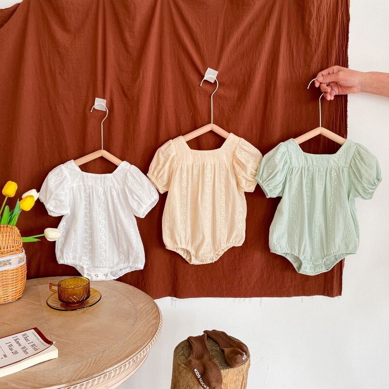 Body de algodón con cuello cuadrado para niña, mono de manga corta blanco, verde, albaricoque, ropa de niño E2045, novedad de verano 2022