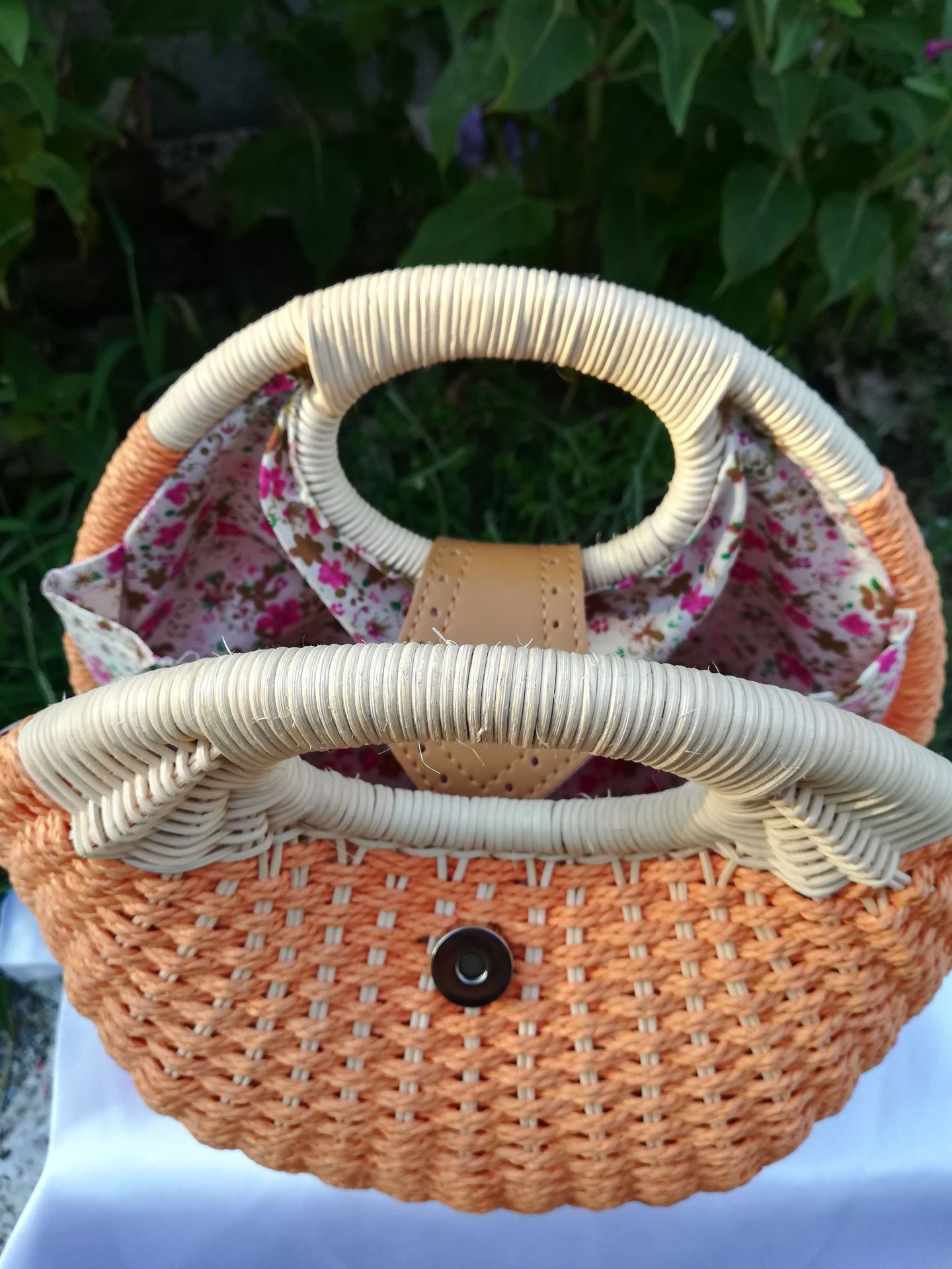 Bolso de mimbre hecho a mano para mujer, En forma de concha de mano de mimbre bohemio Bali, de , para verano: Light orange