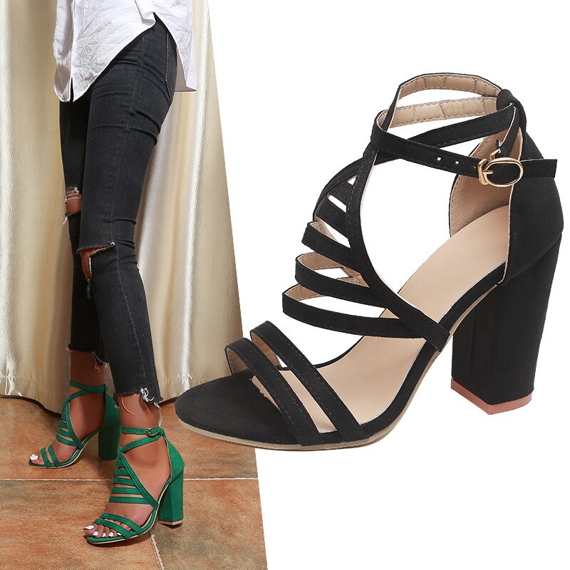 Gröna kilar skor gladiatorskor mocka platåklackar spänne romerska skor kvinna plattform sommar peep toe sandaler plus size