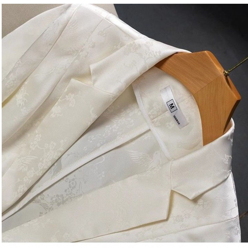 Mode Vrouwen Blazer 2024 Herfst Solide Temperament Kort Pak Jas Dames Blazers Bovenkleding Dames Tops