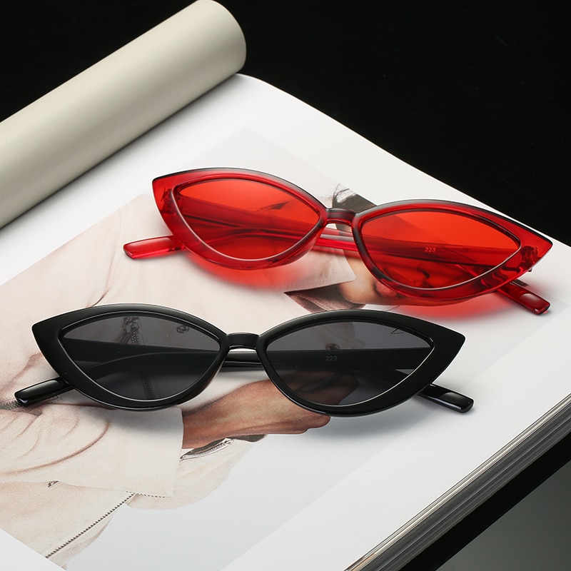 Gafas de sol con montura transparente de estilo de ojo de gato COOYOUNG, accesorios de verano rojos para mujer, gafas de sol femeninas a la para la playa UV400