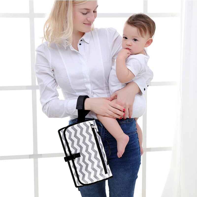 Baby bärbar hopfällbar blöjbyte vattentät matta snygg väska reseförvaring skötbord clutch baby care pro
