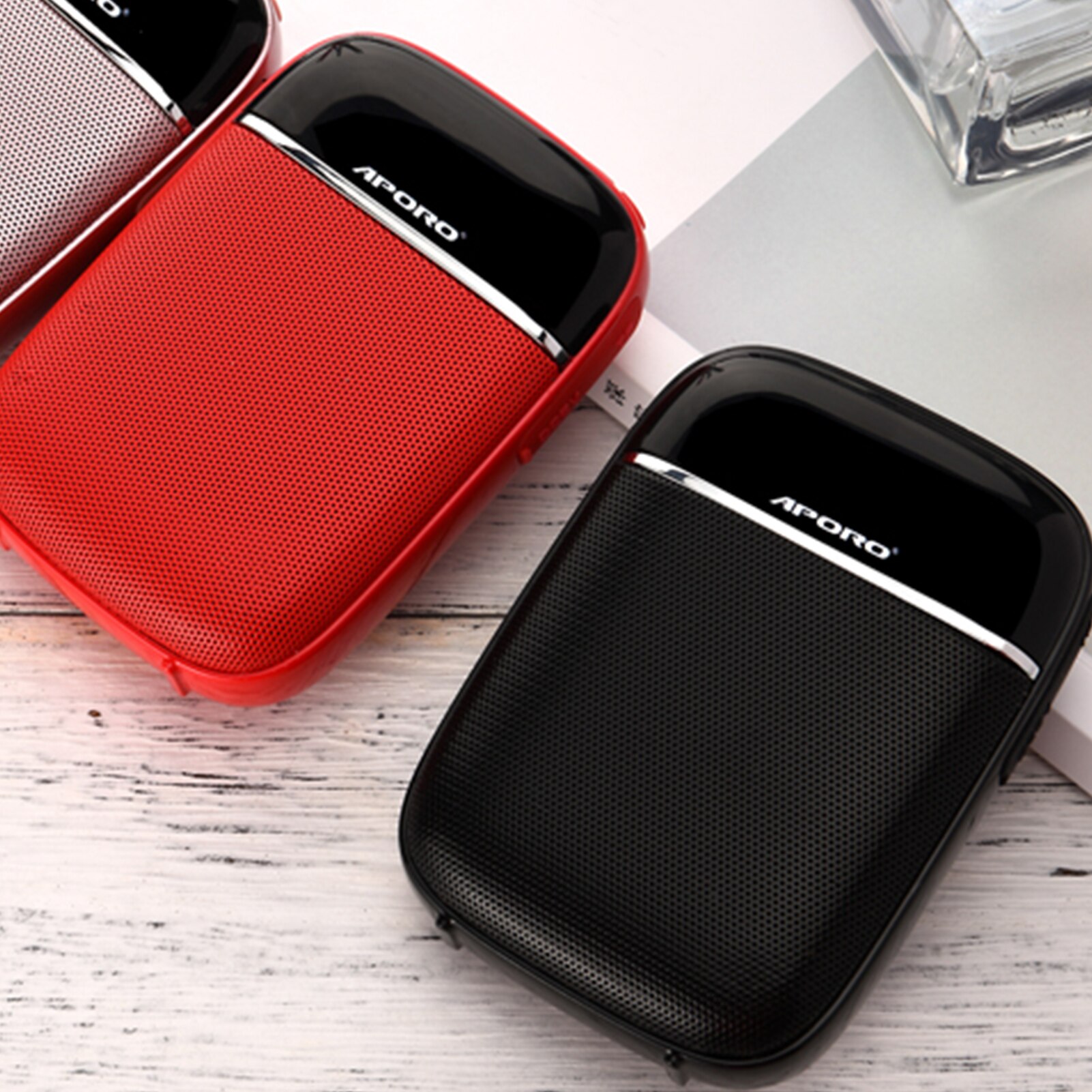 Draagbare Voice Versterker Voor Leraren Met Bedrade Microfoon Headset Tailleband Oplaadbare Bt Speaker Met Muziek Fm Tf Card