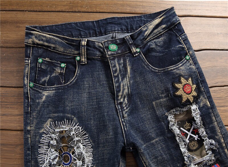 Gat Verontruste Men Denim Jeans Volledige Lengte Bloemen Patchwork Stretch Mannelijke Gewassen Cowboy Borduurwerk Geplooide Patches