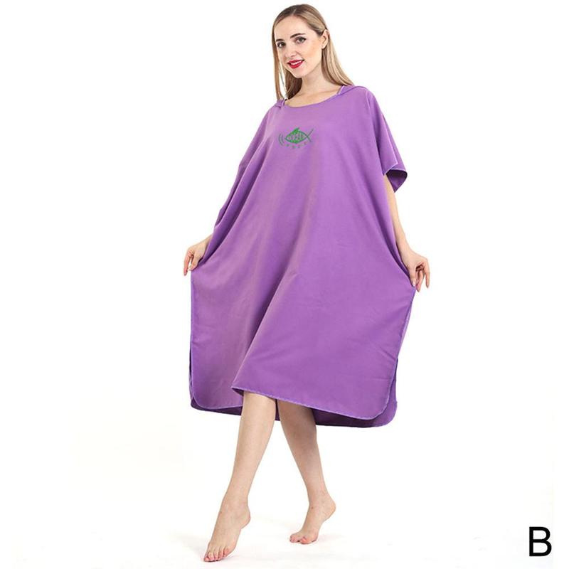 Absorbent Cloak Of Beach Hooded Gown Is Easy To Put On And Take Off: B