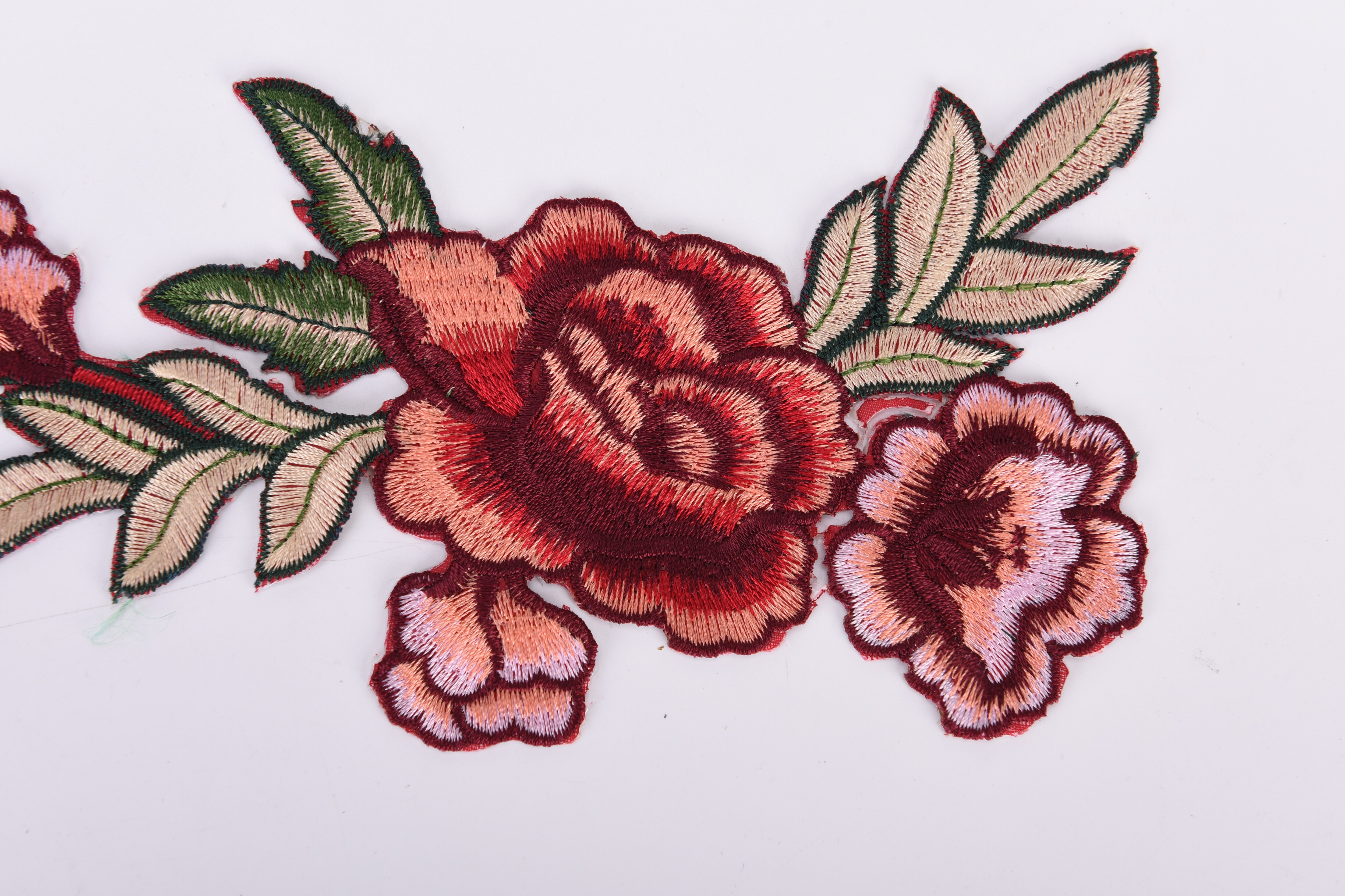 2 stuks applicatie bloemen roos bloem naai strijk patches badge coole geborduurde kleding patches