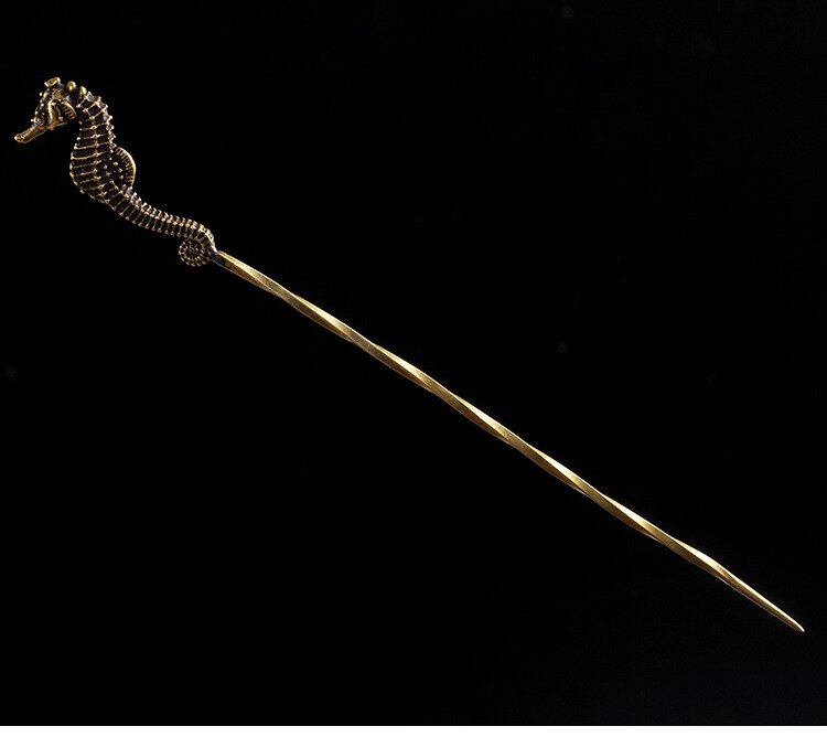 Aiguille de passage de cigares rétro en laiton, fumeur de cigares Portable, drague percée créative, sculpture, aiguille de Ventilation en spirale, outils pour cigares: Seahorse