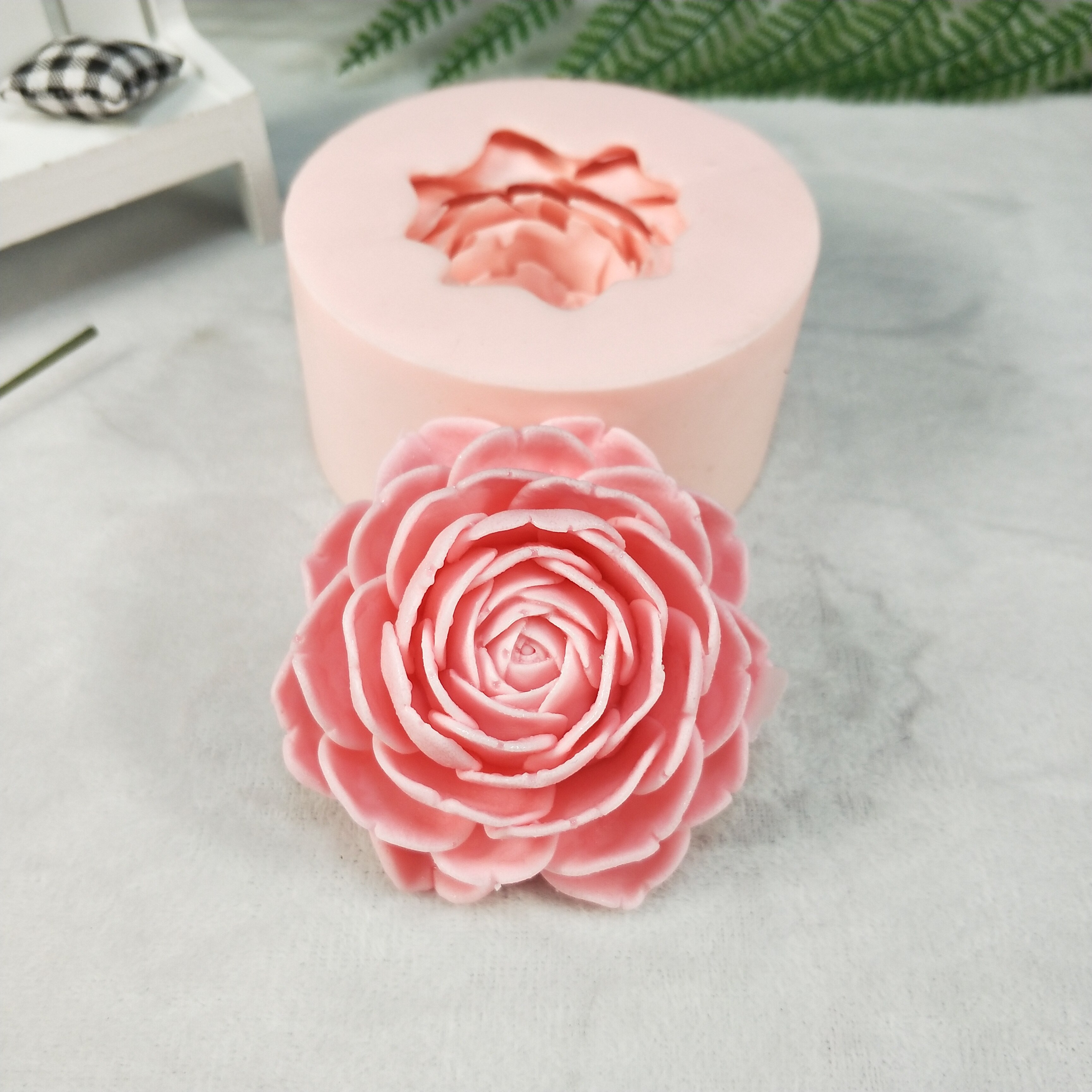 Moule Silicone Fleur De Lotus Pour Résine époxy Ou Bougies - Dimensions 11.5x13x3.9cm | Réutilisable