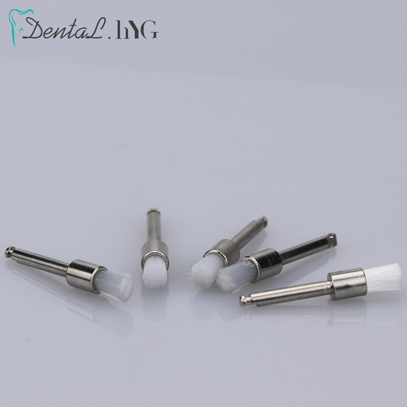 100pcs/Bag Disposable Dental Polisher Nylon Bristle Brush Polishing Brushes Teeth Whitening Prophy Brushes Dentist Materials