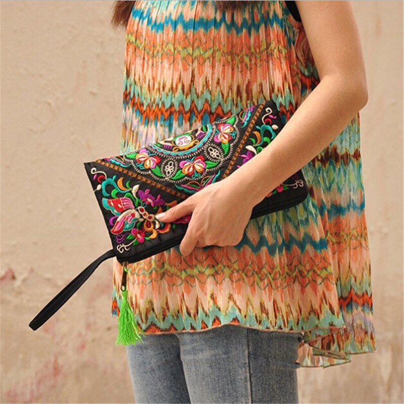 Women Ethnic National Retro Butterfly Flower Bags Handbag Coin Purse Embroidered Lady Clutch Tassel Small Flap