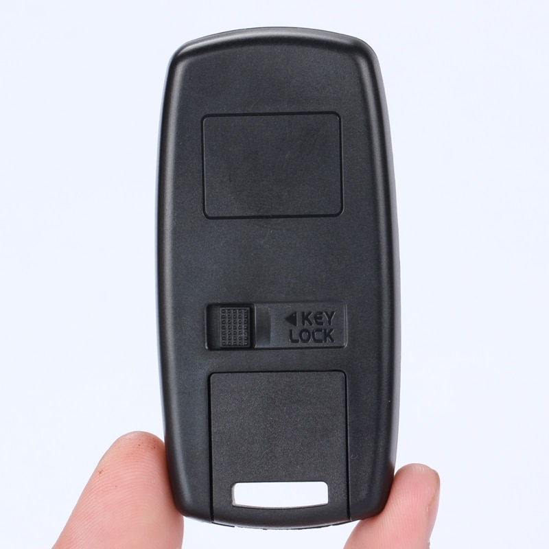 Two-button Car Smart Card Key Remote Control Key Replacement Shell With Small Key Suit For Suzuki Tianyu Sx4/ Swift/ Super Vitra