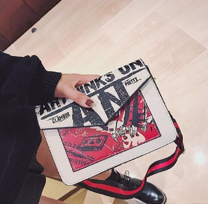 Sacs à main avec impression de dessin animé pour femmes, sac incliné pour filles, pochette sacs à main en polyuréthane: white