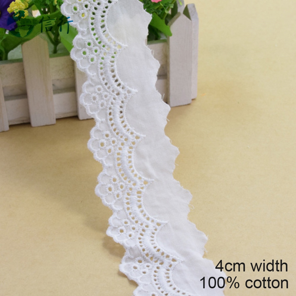Broderie Kant Licht Ivoor kopen? Hoofs Stoffen - Stof, fournituren & meer