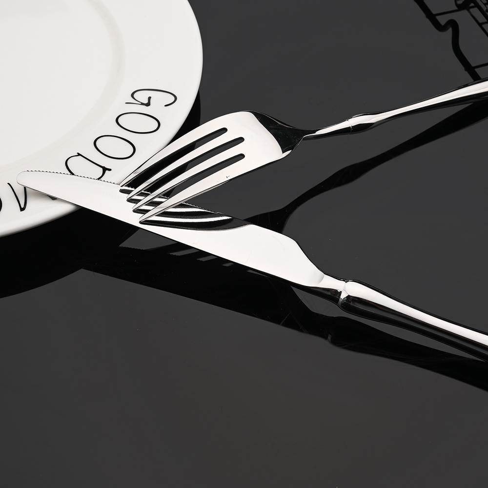 Plata 18/10 Acero inoxidable vajilla cubiertos juego de platería tenedor cuchillo cuchara vajilla cubiertos para restaurante . Exclusivo.