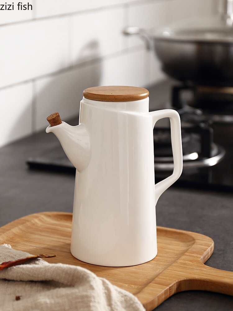 Aceitera de cerámica blanca de estilo europeo, botella de vinagre, utensilios de cocina de porcelana, jarra sellada Simple con tapa de madera, decoración del hogar