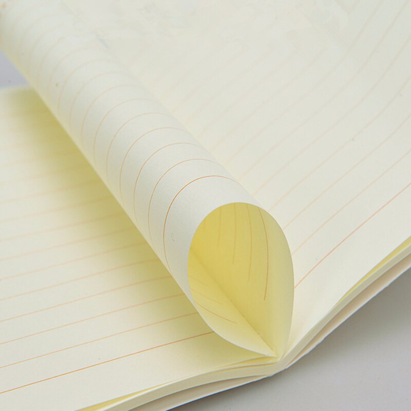 1pcs Lovely Cat Cute Small Notebook Students Portable Notepad Laptops Soft Copybook 40 Sheets Office School Stationery