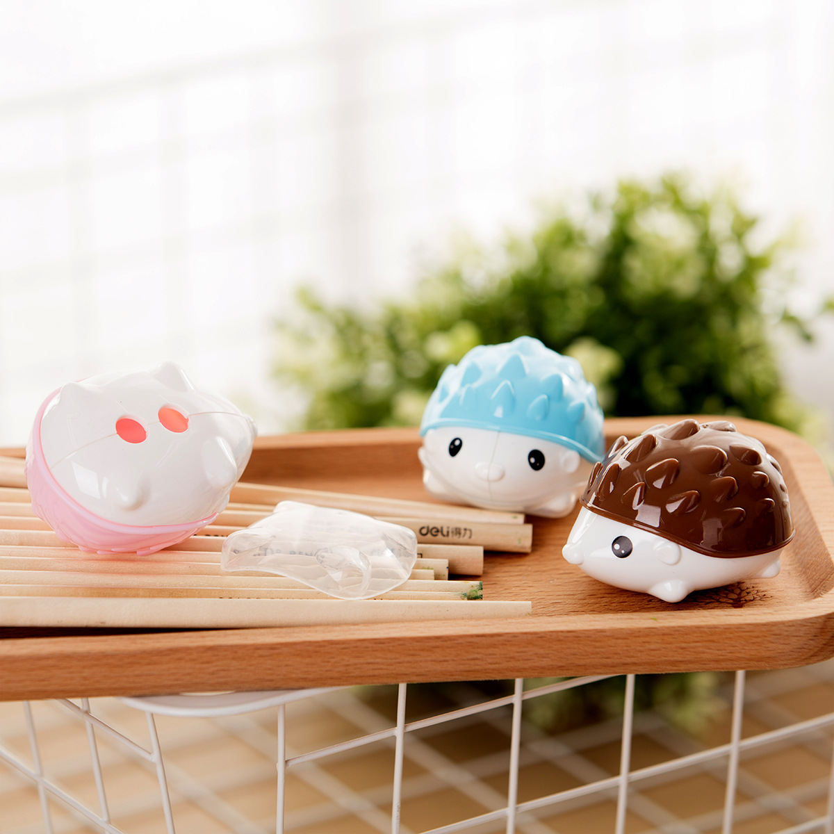 Cute mini hedgehog boy pencil sharpener 0564 student cartoon double hole pencil charpener cute stationery items