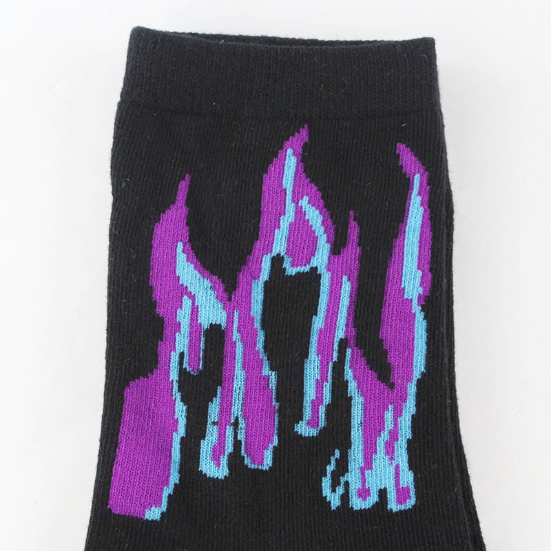 Men Hip Hop Red Yellow Flame Crew Socks Lifelike Jacquard Fire Socks Classic Street Skateboard Cotton Long Unisex Socks