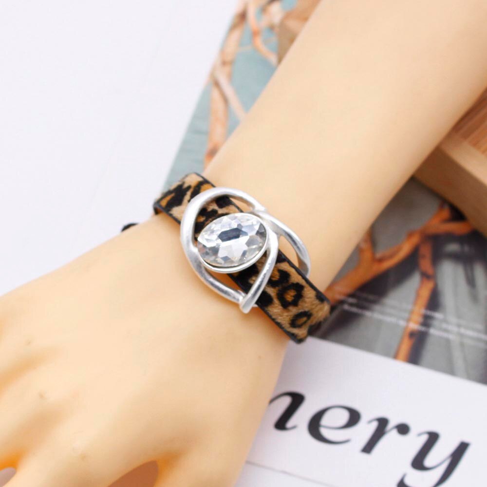 Totabc Luxe Punk Lederen Armbanden Crystal Vrouwelijke Geometrische Brede Manchet Armband Femme Accessoires Sieraden