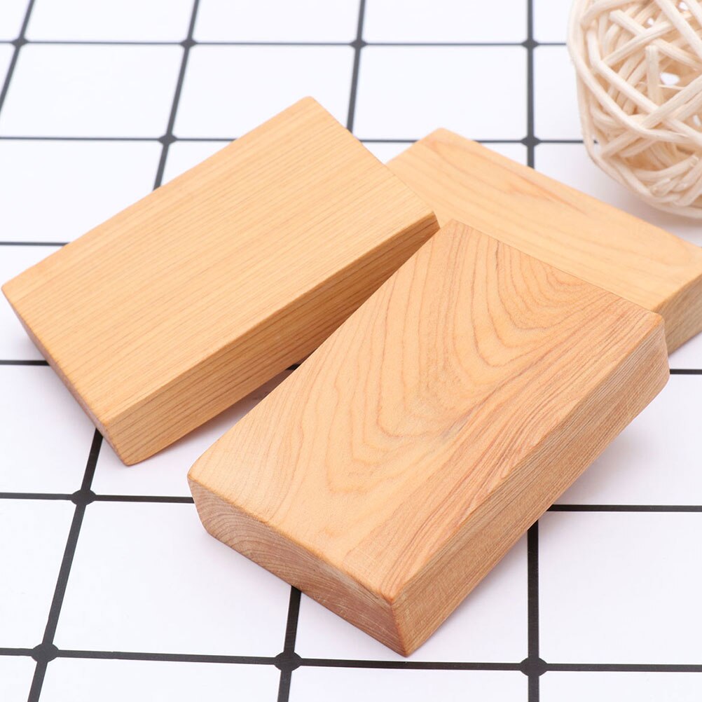 4 Pcs Wood Blocks Multi-purpose Thicken Smooth Surface Blocks Wood Cutout Wood Craft for Hanging Pendant Decoration