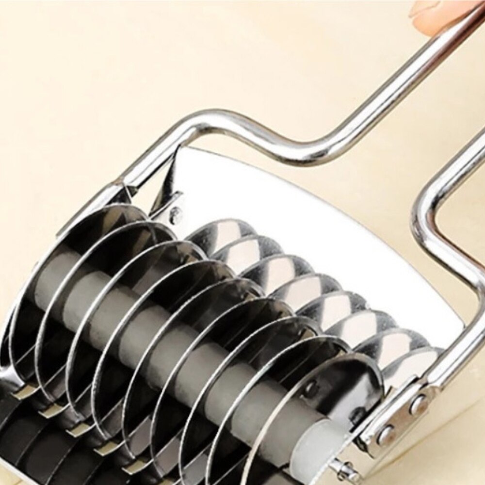 1pcs Cooking Noodle Pasta Cut Cutter DIY Mold Garlic Presser Press Tool Vegetable Cook Kitchen Accessories Gadgets