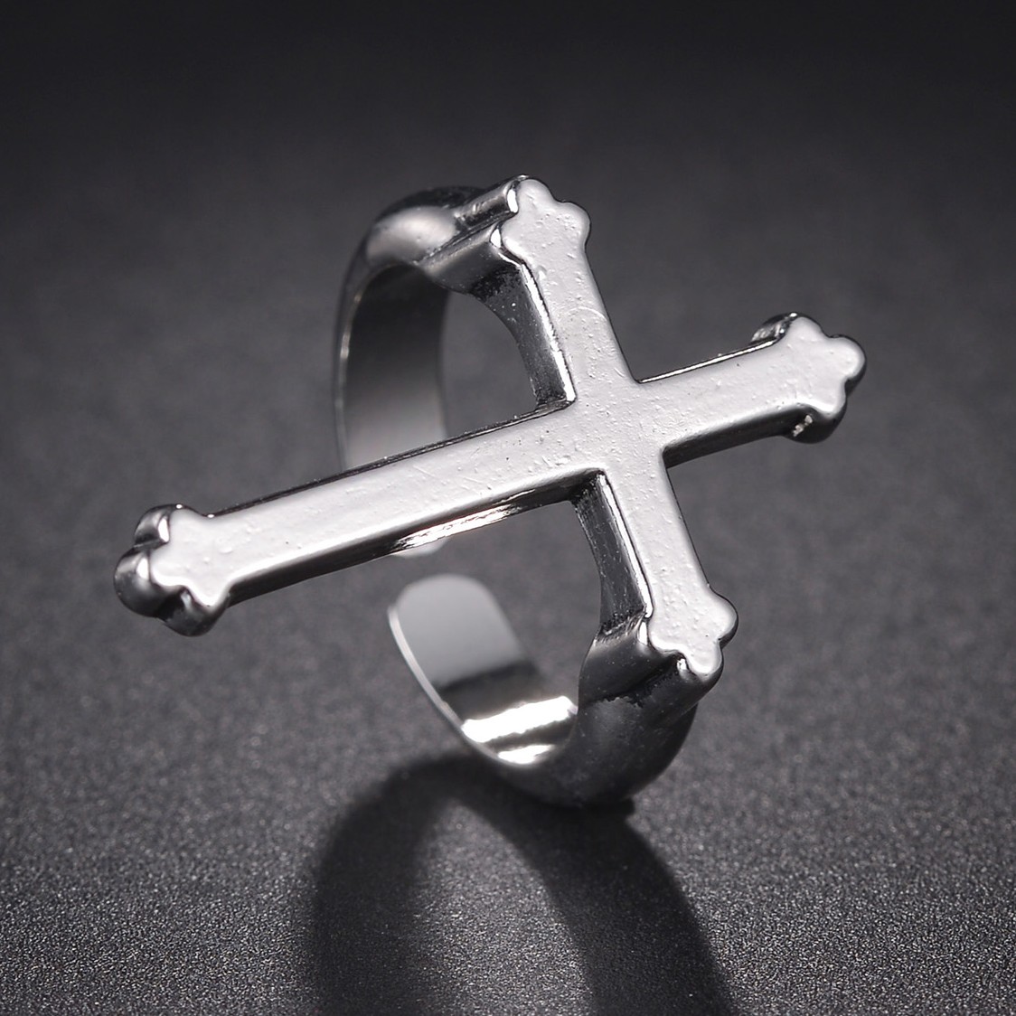 Bague croix noire Vintage pour femmes, gothique, Punk, Steampunk, jésus, pour hommes, fille et garçon, fête, bijoux masculins à la: WHITE