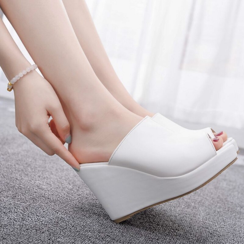 Kvinner sandaler sko slip-på kiler 10cm hødu hæler grynte pip tå 2cm plattform sklisikre kvinnelige tøfler pumper sko pluss str.