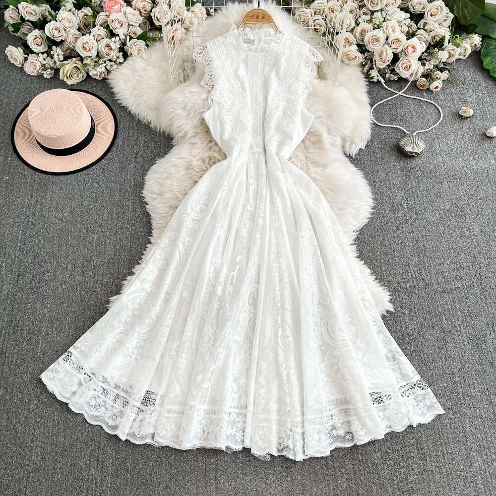 Kirjonta pitsi pitkät mekot naiset kesä röyhelöt kukka ontto mekko iltajuhla hääpuku vestidos: L / Valkoinen