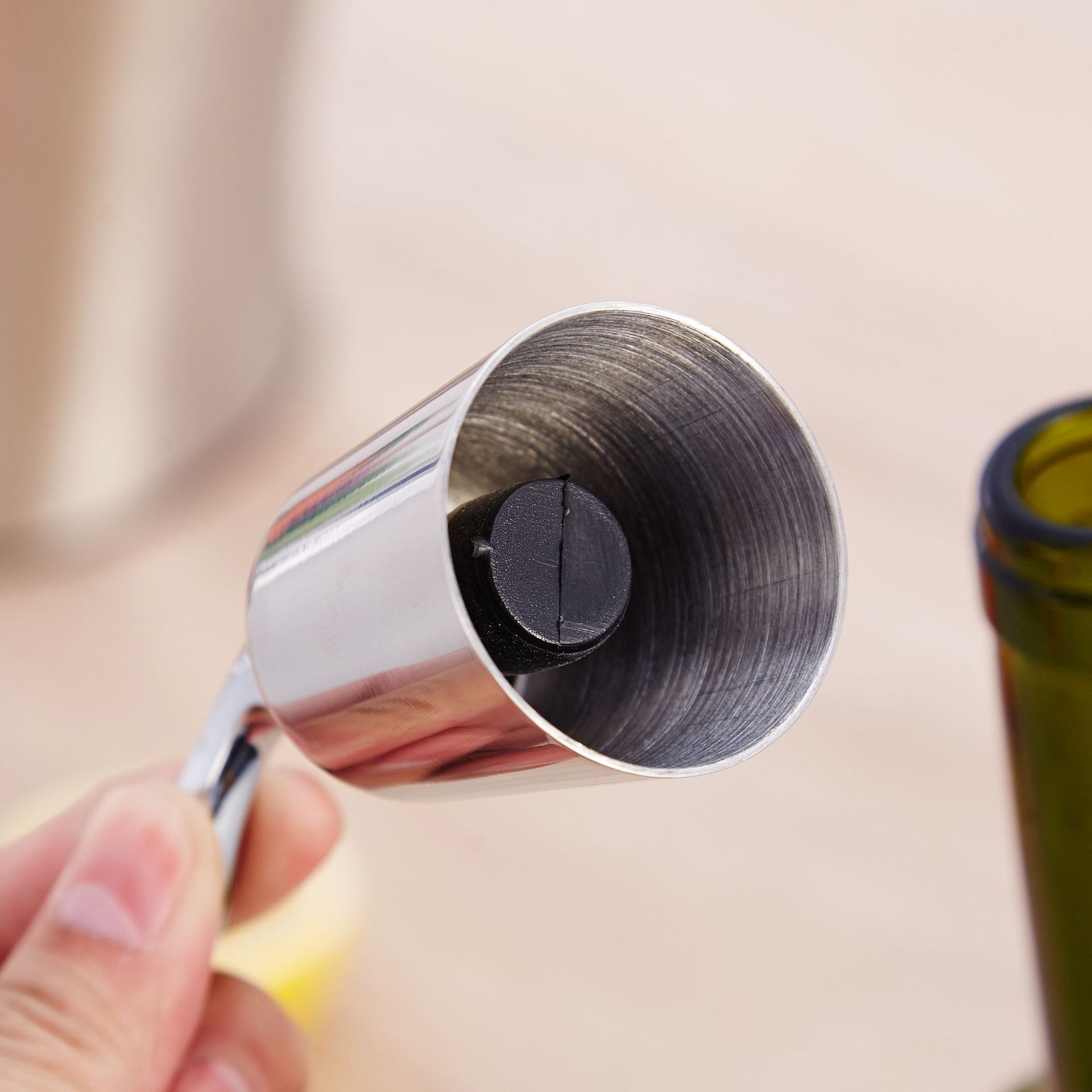 Stainless Steel Wine Stopper Metal Cork Fresh-keeping Wine Cork Stopper &amp; Pours Barware Tools