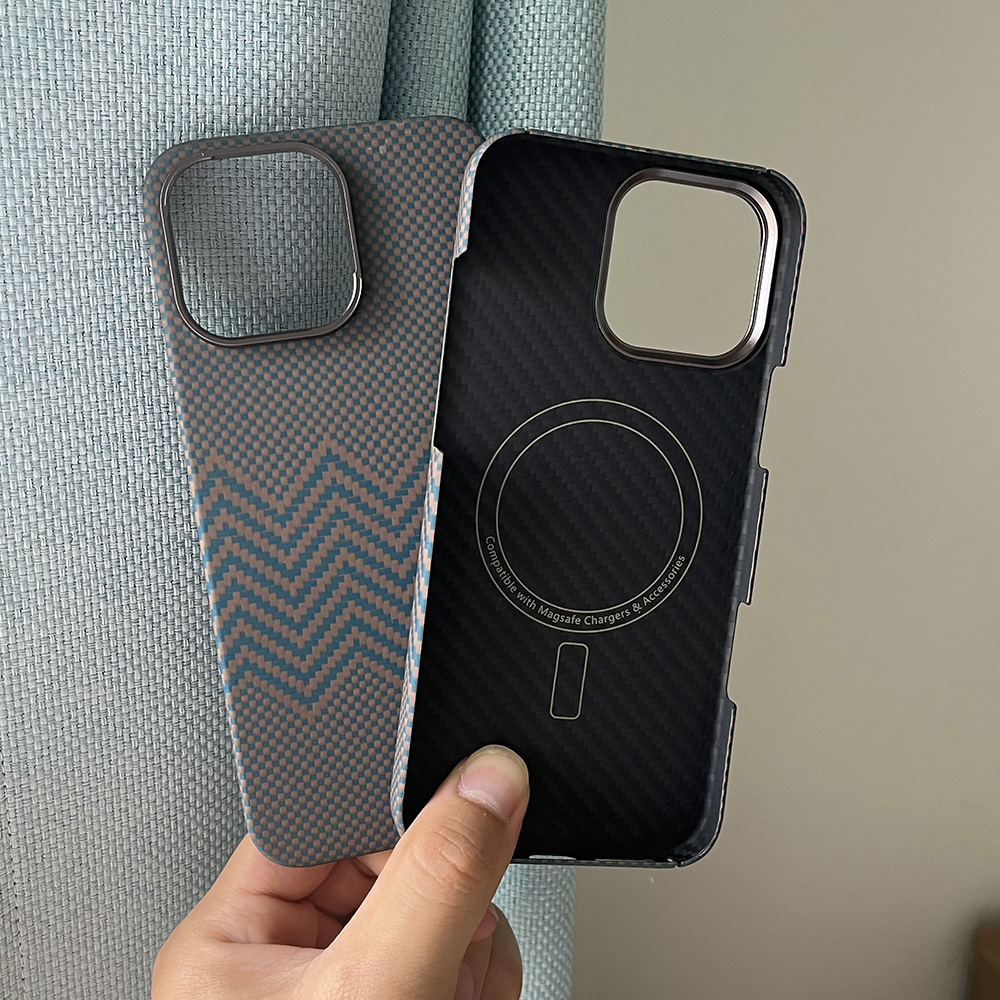 Funda de fibra de carbono para IPhone 16 pro Max, funda de teléfono ultrafina de fibra de aramida ligera para IPhone 16 Pro/16